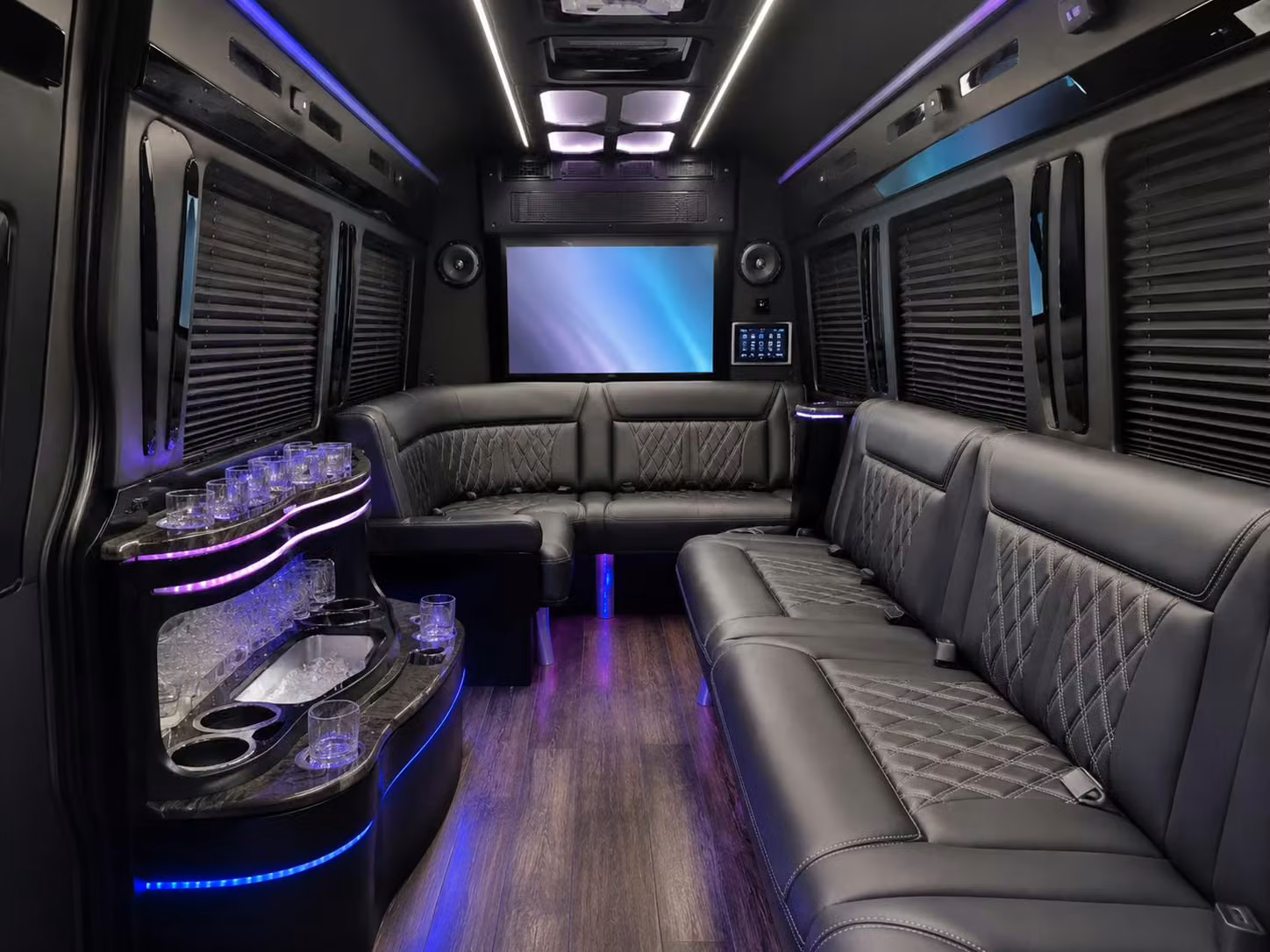 wedding guest shuttles for receptions at the leonardo thanksgiving point and more